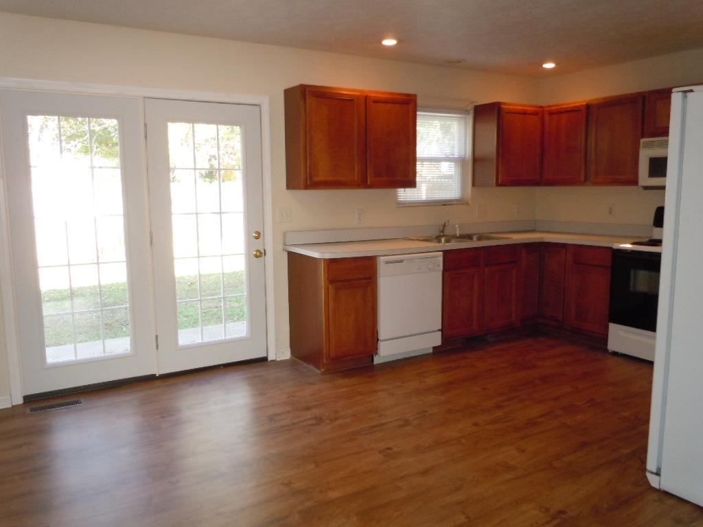 8020 Alexandra Ln, Newburgh, IN 47630 photo 7
