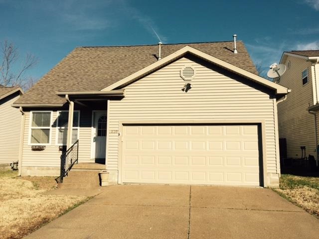 8020 Alexandra Ln, Newburgh, IN 47630 photo 1