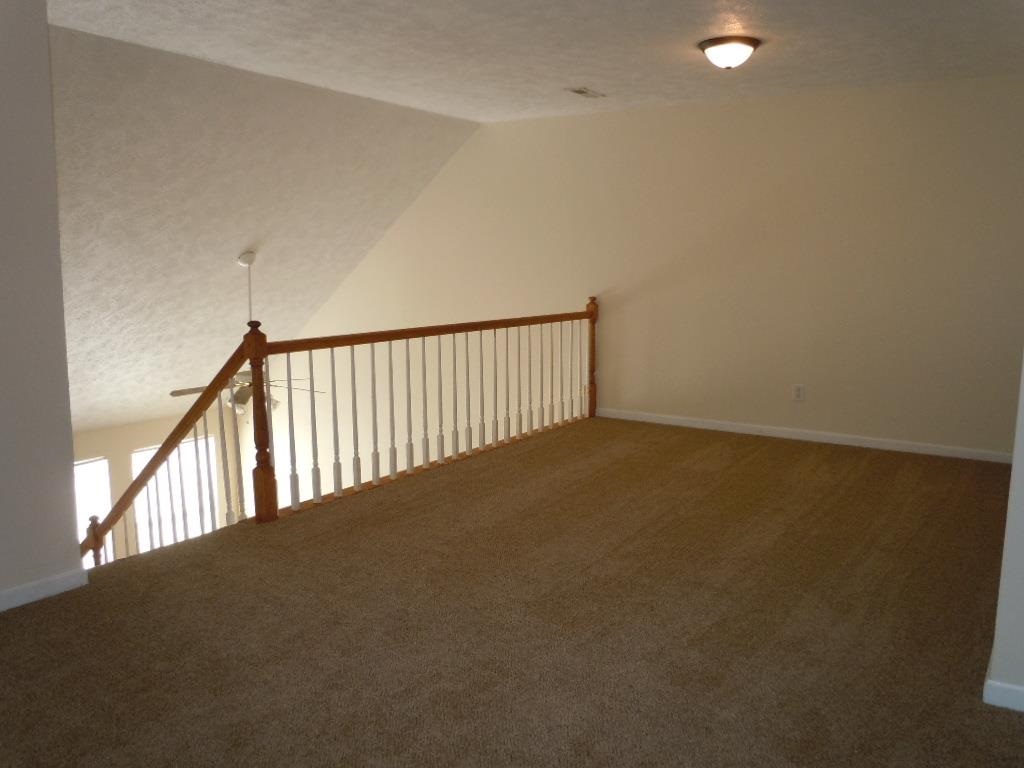 8020 Alexandra Ln, Newburgh, IN 47630 photo 17