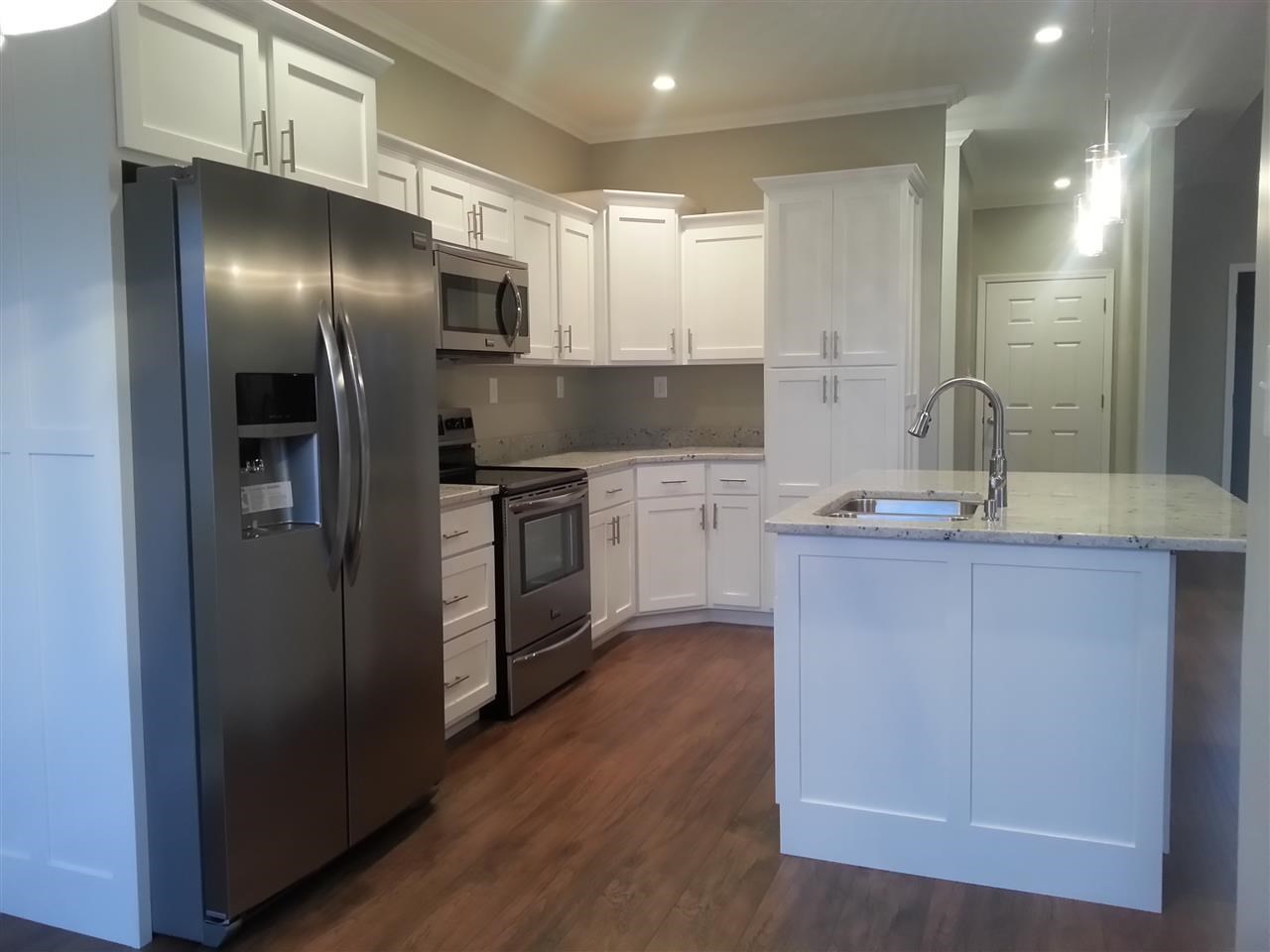 306 E Flora St, Washington, IN 47501 photo 7