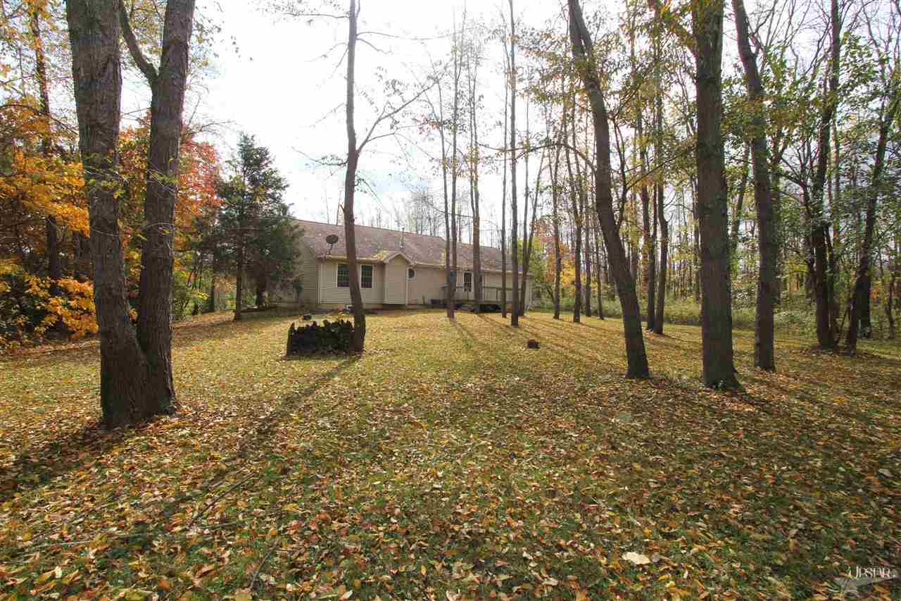 25541 Bayberry Ct, Elkhart, IN 46517 photo 11