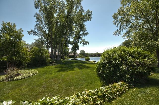 3007 Twin Pines Pt, Elkhart, IN 46514 photo 4