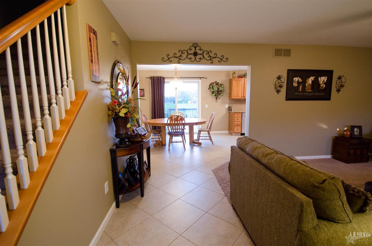1257 S Wolf Rd, Columbia City, IN 46725 photo 8