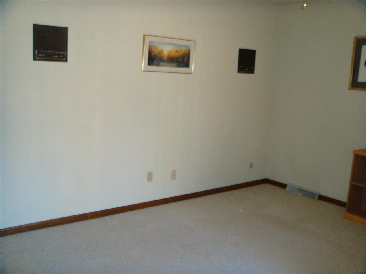 2712 Executive Ct, Kokomo, IN 46902 photo 9