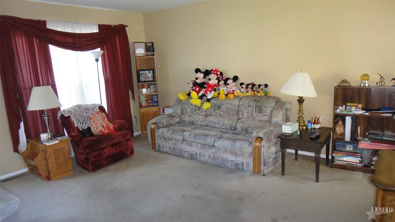 876 E Water St, Berne, IN 46711 photo 2