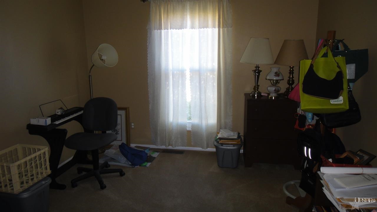 876 E Water St, Berne, IN 46711 photo 15