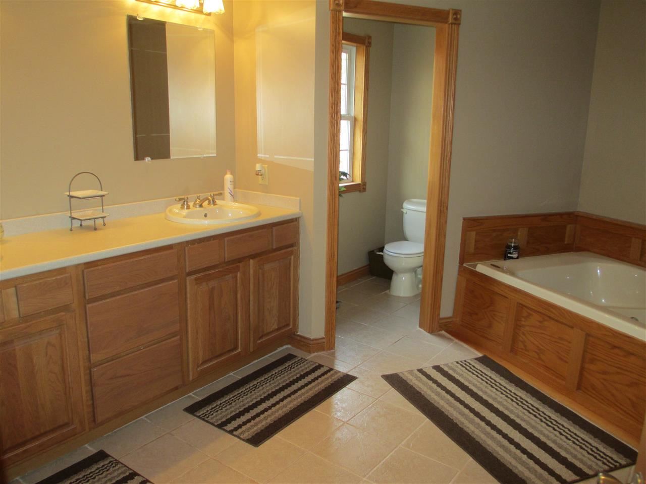 5552 E Nantucket Ct, Bloomington, IN 47401 photo 12