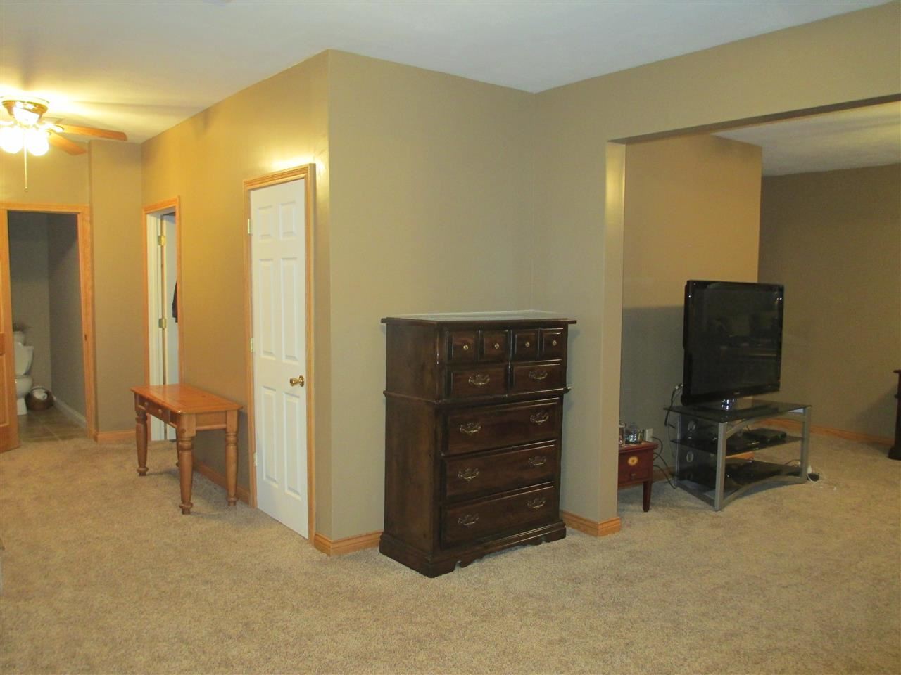 5552 E Nantucket Ct, Bloomington, IN 47401 photo 14