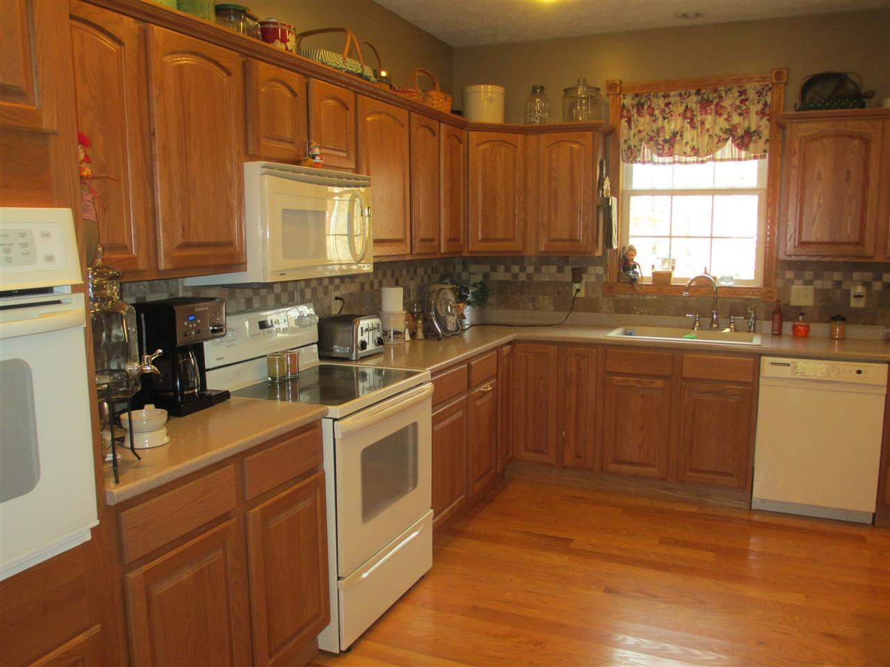 5552 E Nantucket Ct, Bloomington, IN 47401 photo 3