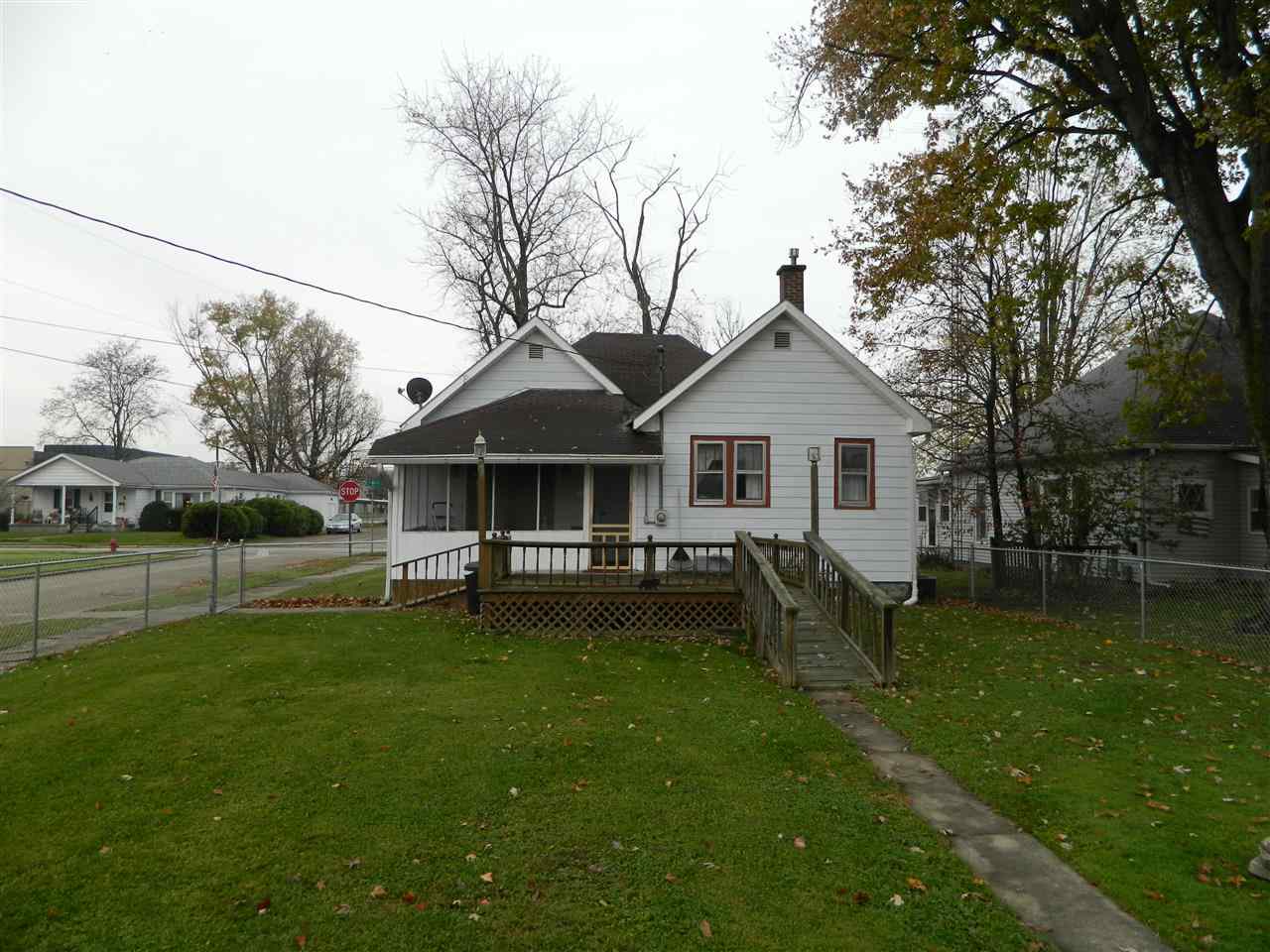 602 N 9th St, Mitchell, IN 47446 photo 4