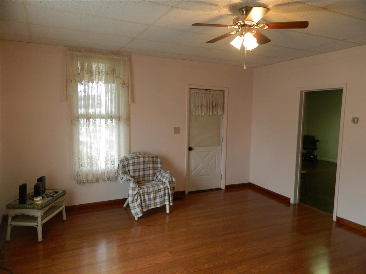 602 N 9th St, Mitchell, IN 47446 photo 5
