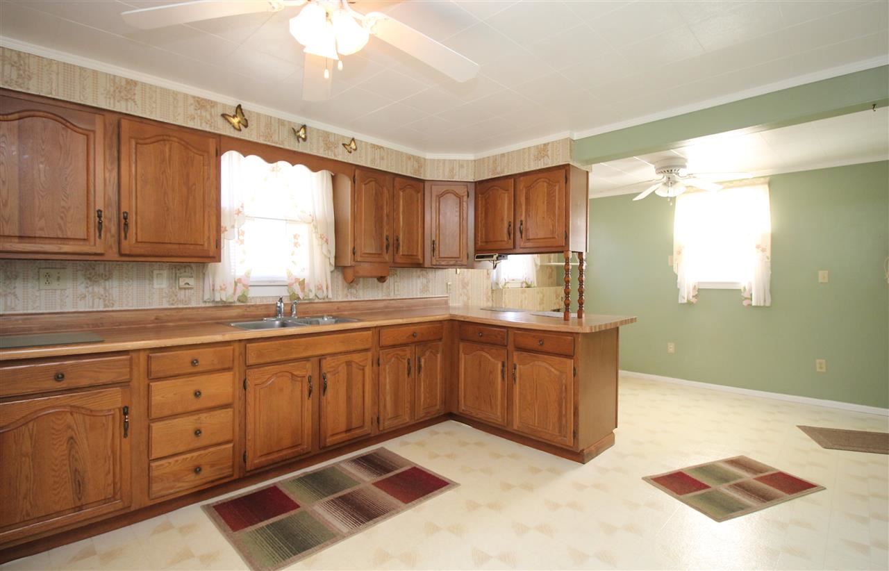 2515 W 9th St, Marion, IN 46953 photo 3