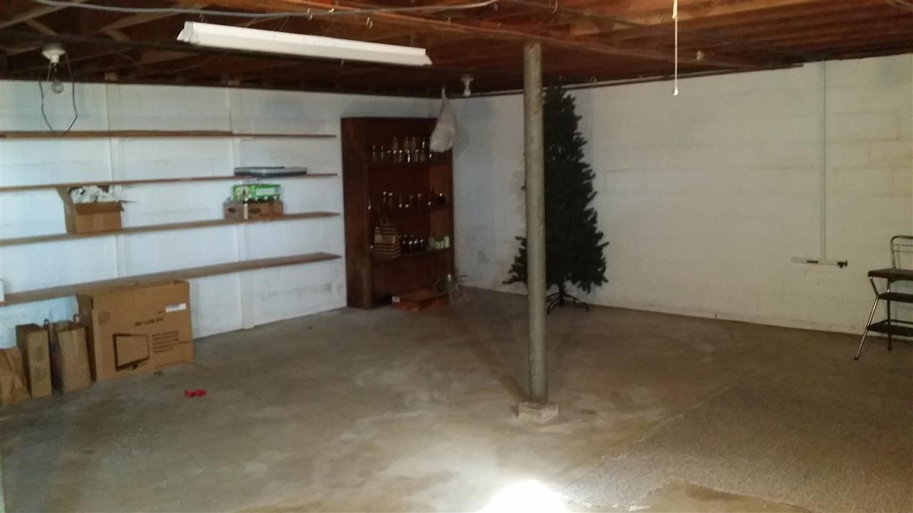 209 E Clark, Flora, IN 46929 photo 6