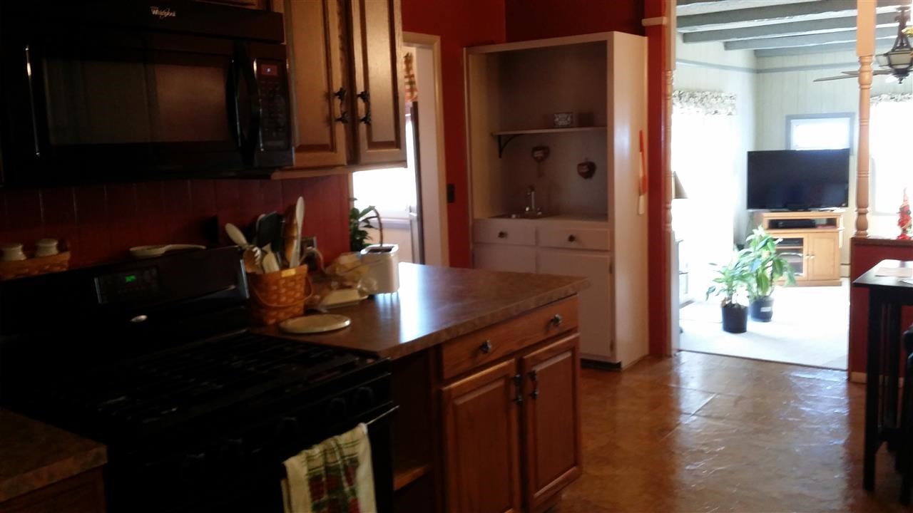 209 E Clark, Flora, IN 46929 photo 12