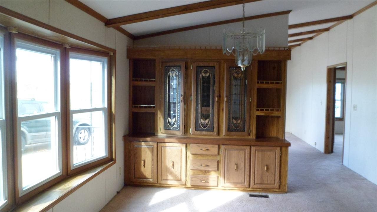 915 W Mill St, Ossian, IN 46777 photo 21