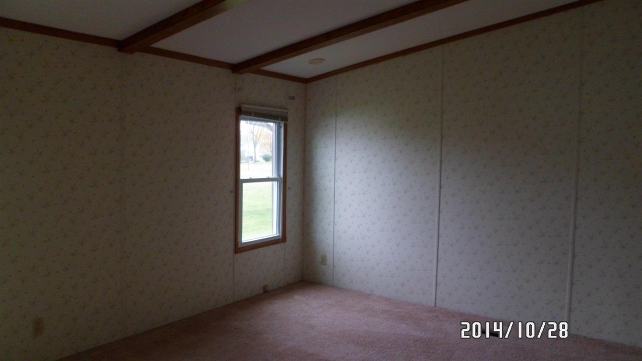 915 W Mill St, Ossian, IN 46777 photo 18