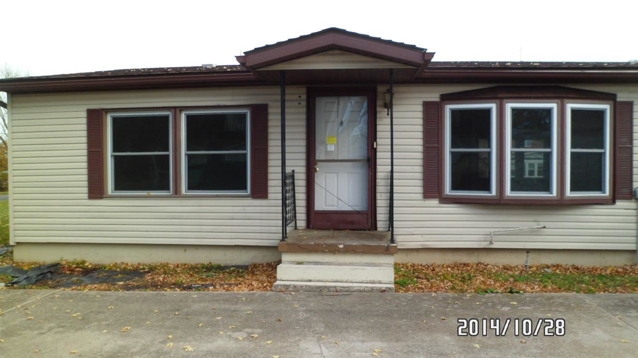 915 W Mill St, Ossian, IN 46777 photo 6