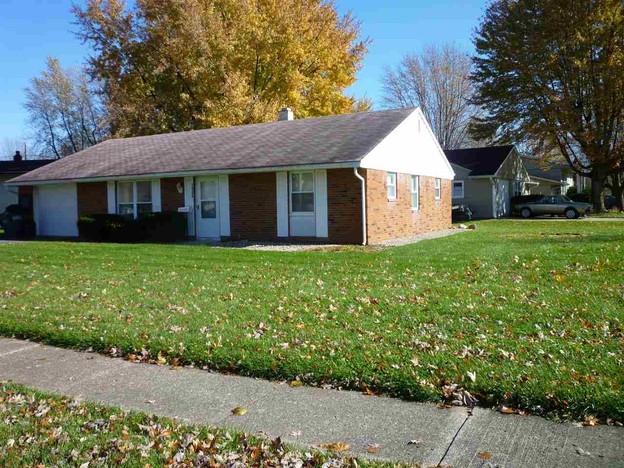 1908 Chartres Ct, Kokomo, IN 46902 photo 2