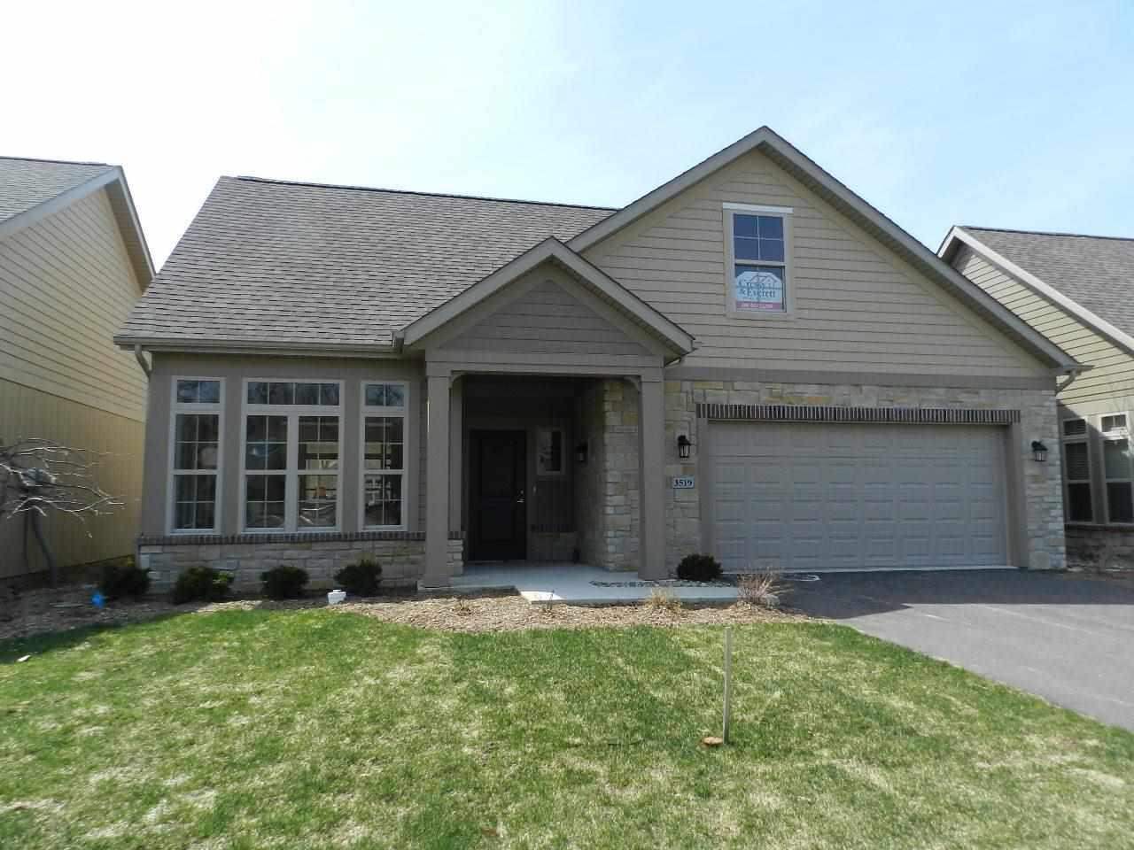 3418 W Sutton Dr, Mishawaka, IN 46545 photo 1
