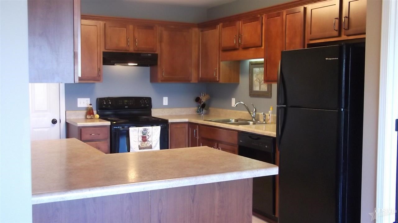 3296 E Sherman St, Columbia City, IN 46725 photo 3