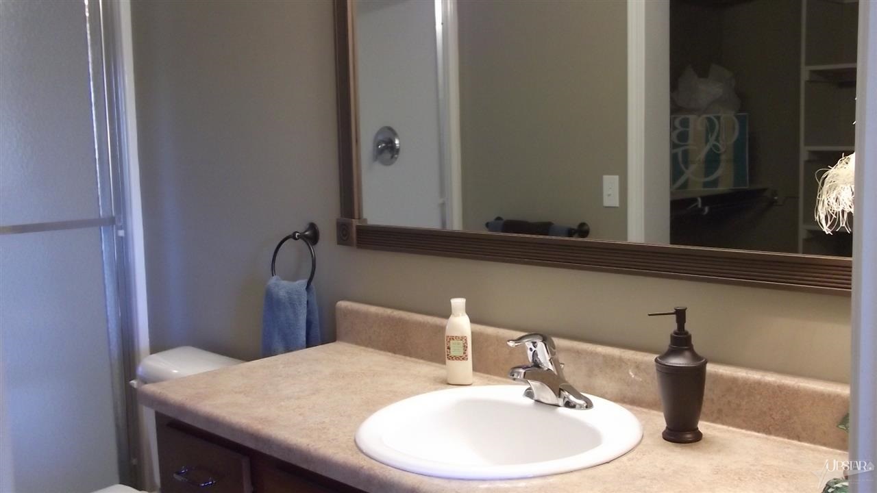 3296 E Sherman St, Columbia City, IN 46725 photo 9