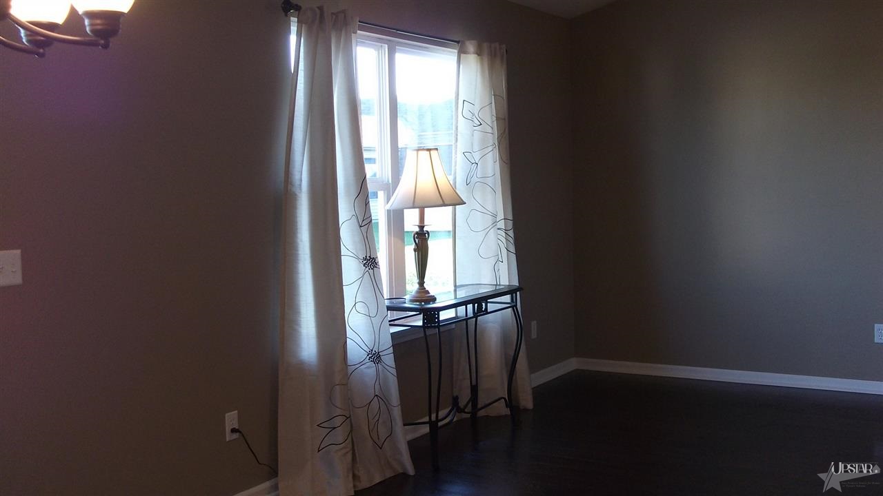 3296 E Sherman St, Columbia City, IN 46725 photo 6