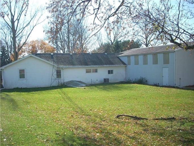 13634 6a Rd, Plymouth, IN 46563 photo 2