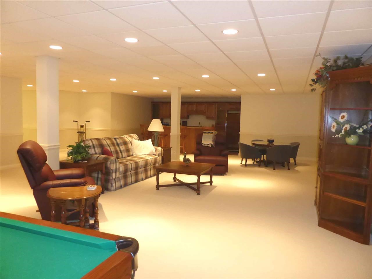 1667 Gregory, Jasper, IN 47546 photo 16