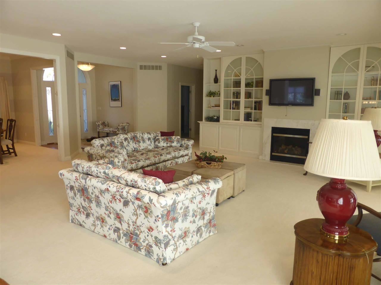 1667 Gregory, Jasper, IN 47546 photo 11