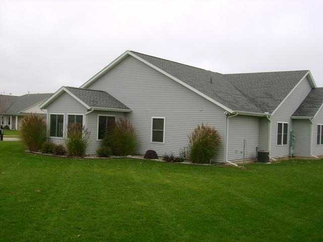 1942 Vixen Ln, Warsaw, IN 46582 photo 2