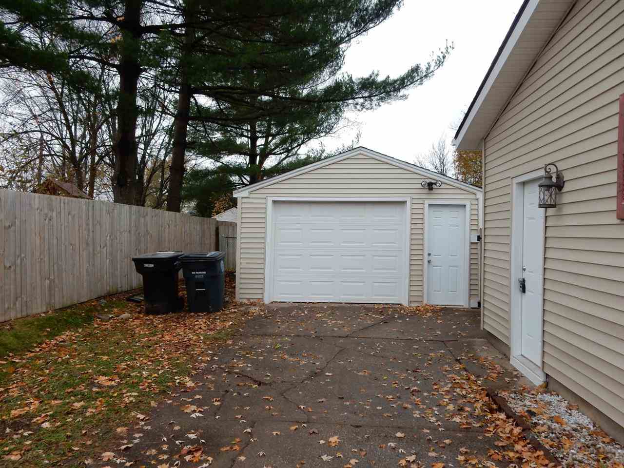 4045 York Rd, South Bend, IN 46614 photo 11