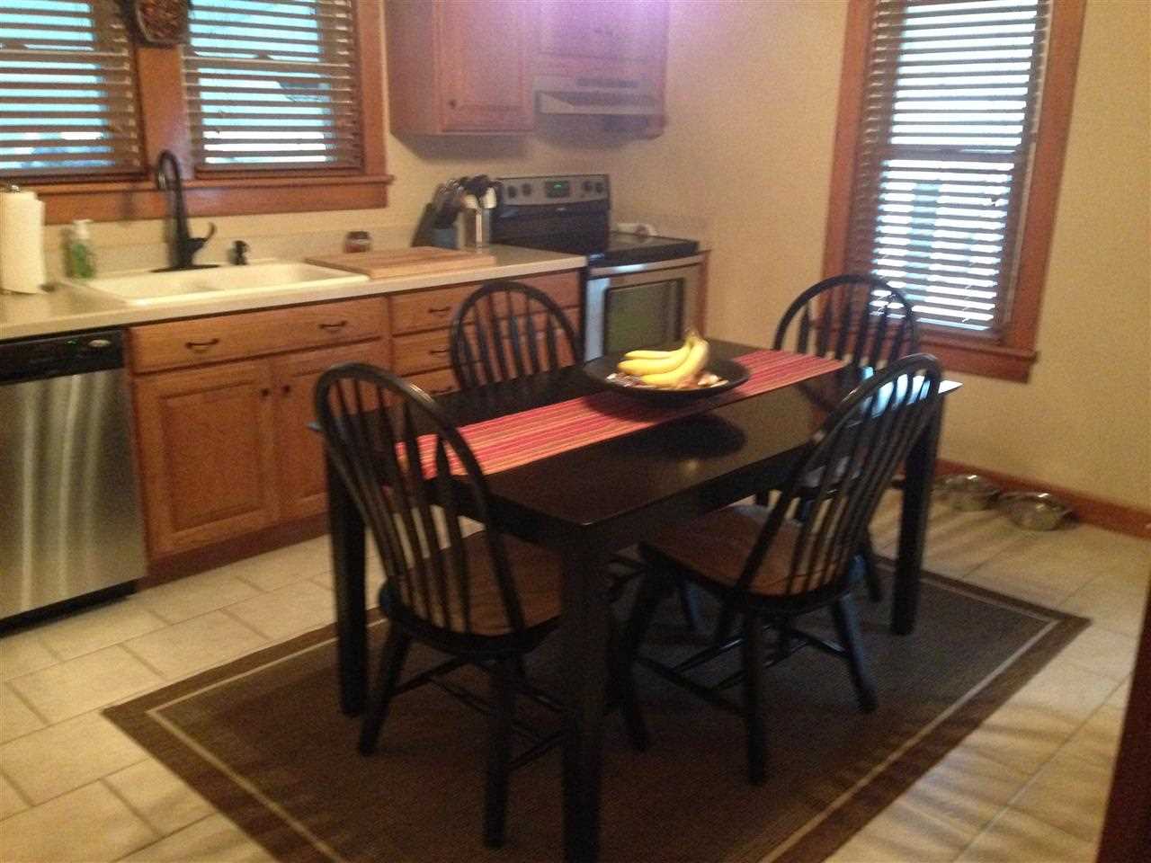 112 N Walnut St, Huntingburg, IN 47542 photo 3