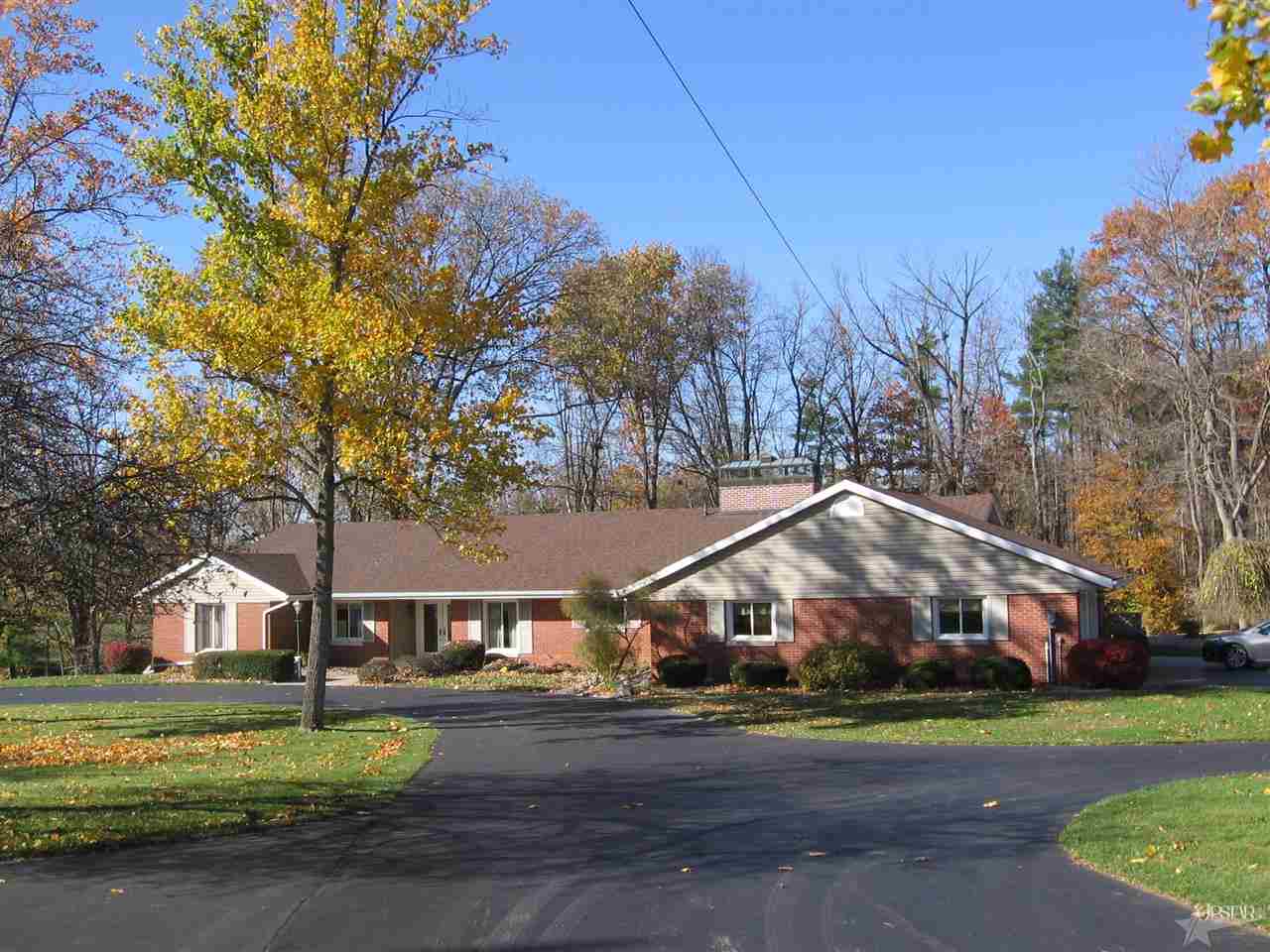 460 W Gates Rd, Columbia City, IN 46725 photo 1