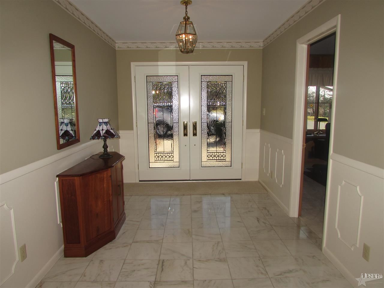 460 W Gates Rd, Columbia City, IN 46725 photo 3