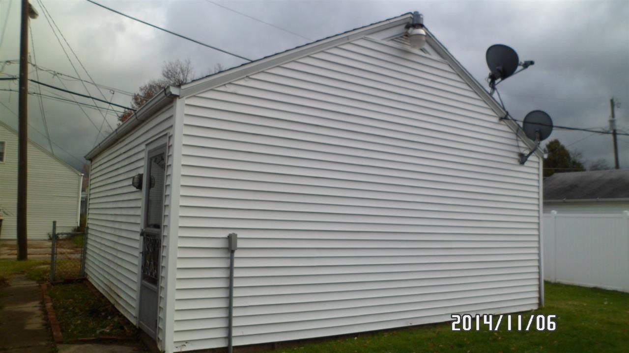4209 Oliver St, Fort Wayne, IN 46806 photo 11