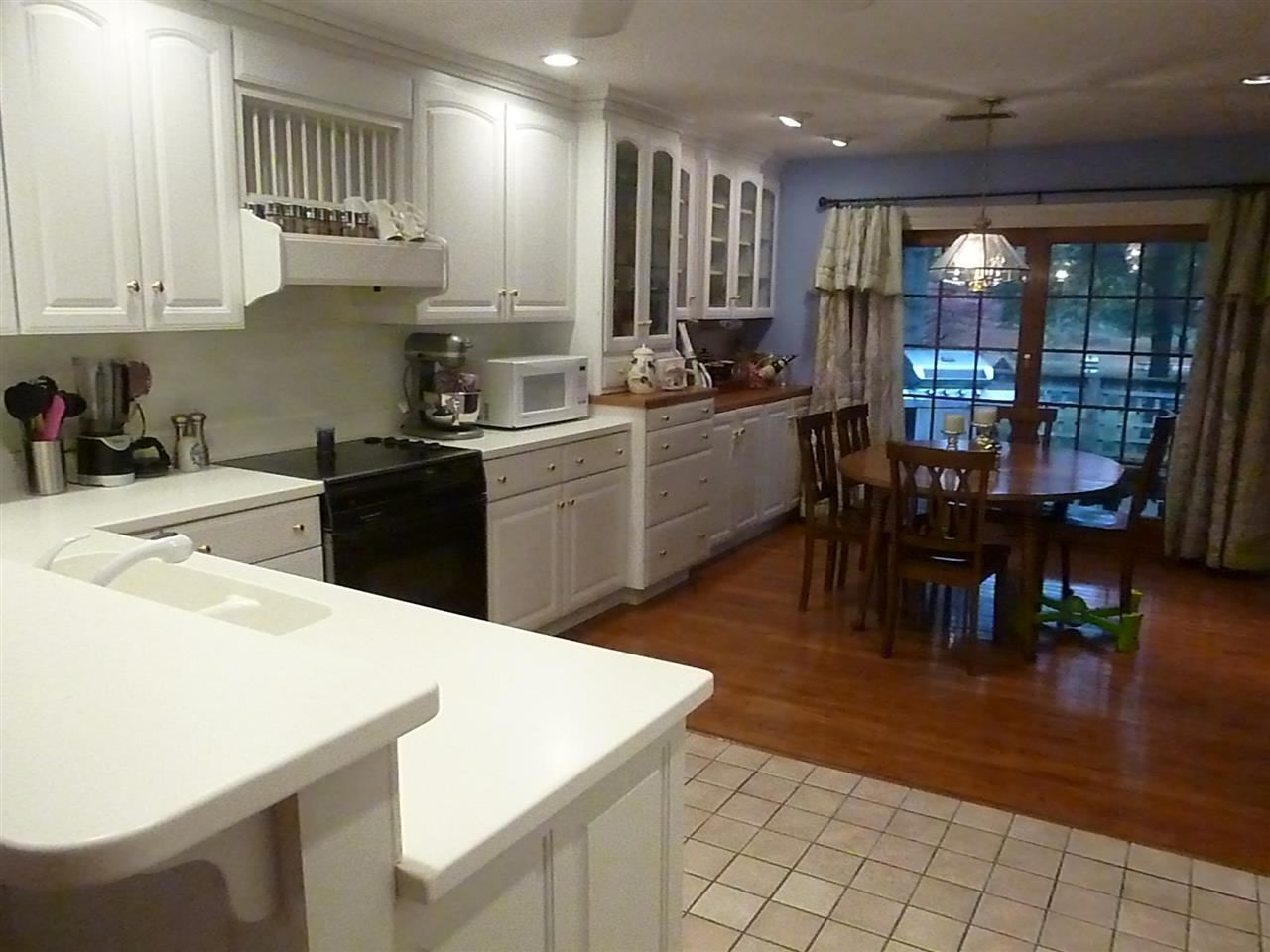 615 Mels Dr, Evansville, IN 47712 photo 7