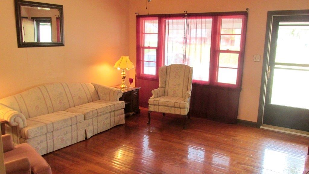 205 E North St, Petersburg, IN 47567 photo 3