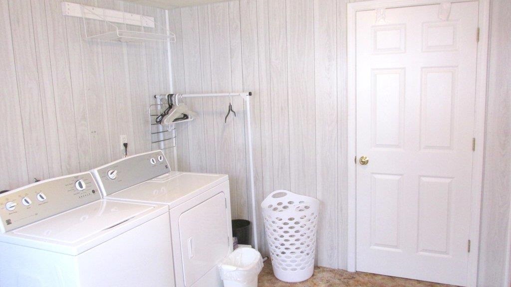 205 E North St, Petersburg, IN 47567 photo 24