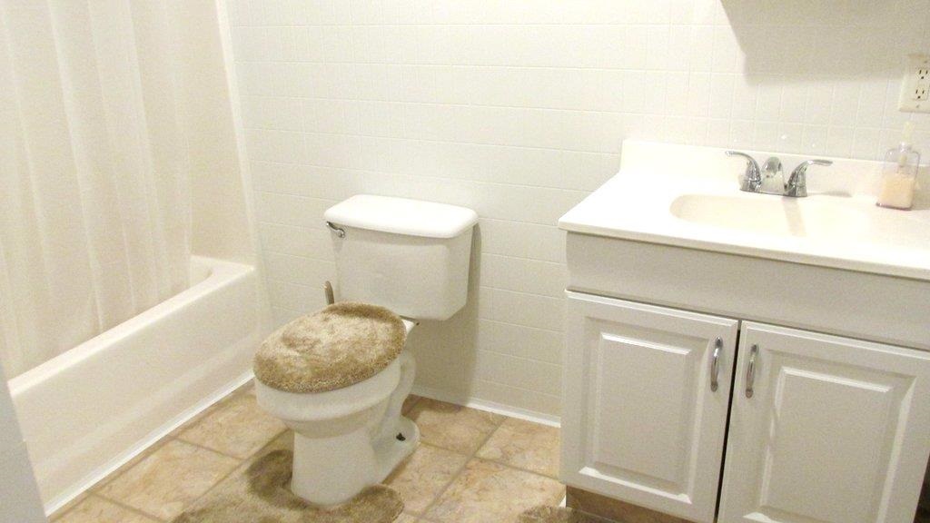 205 E North St, Petersburg, IN 47567 photo 18