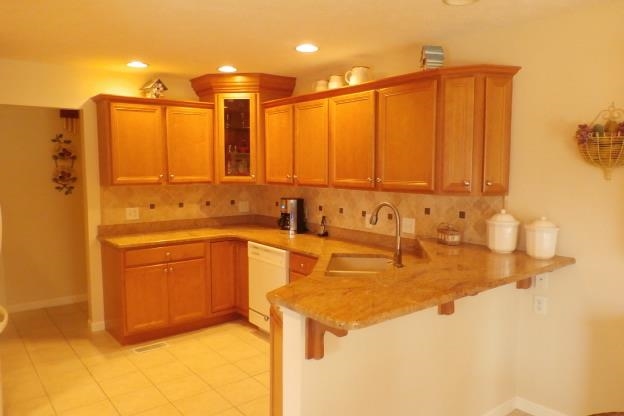 12125 Rosshire Dr, Evansville, IN 47725 photo 10