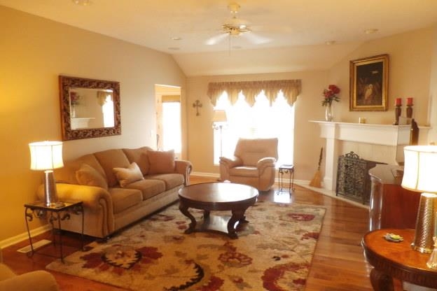 12125 Rosshire Dr, Evansville, IN 47725 photo 6