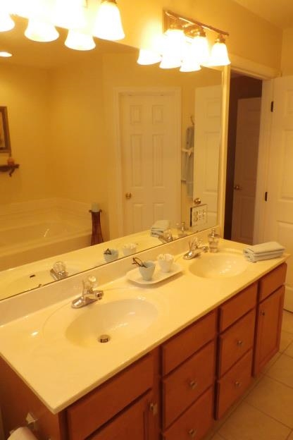 12125 Rosshire Dr, Evansville, IN 47725 photo 19