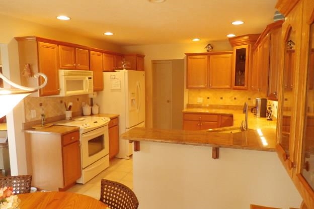 12125 Rosshire Dr, Evansville, IN 47725 photo 13