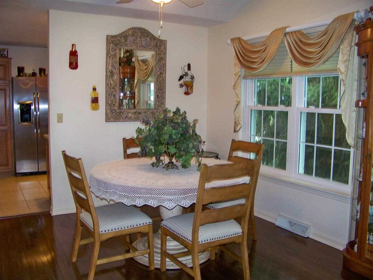 1621 Spring Brooke Dr, Goshen, IN 46528 photo 7