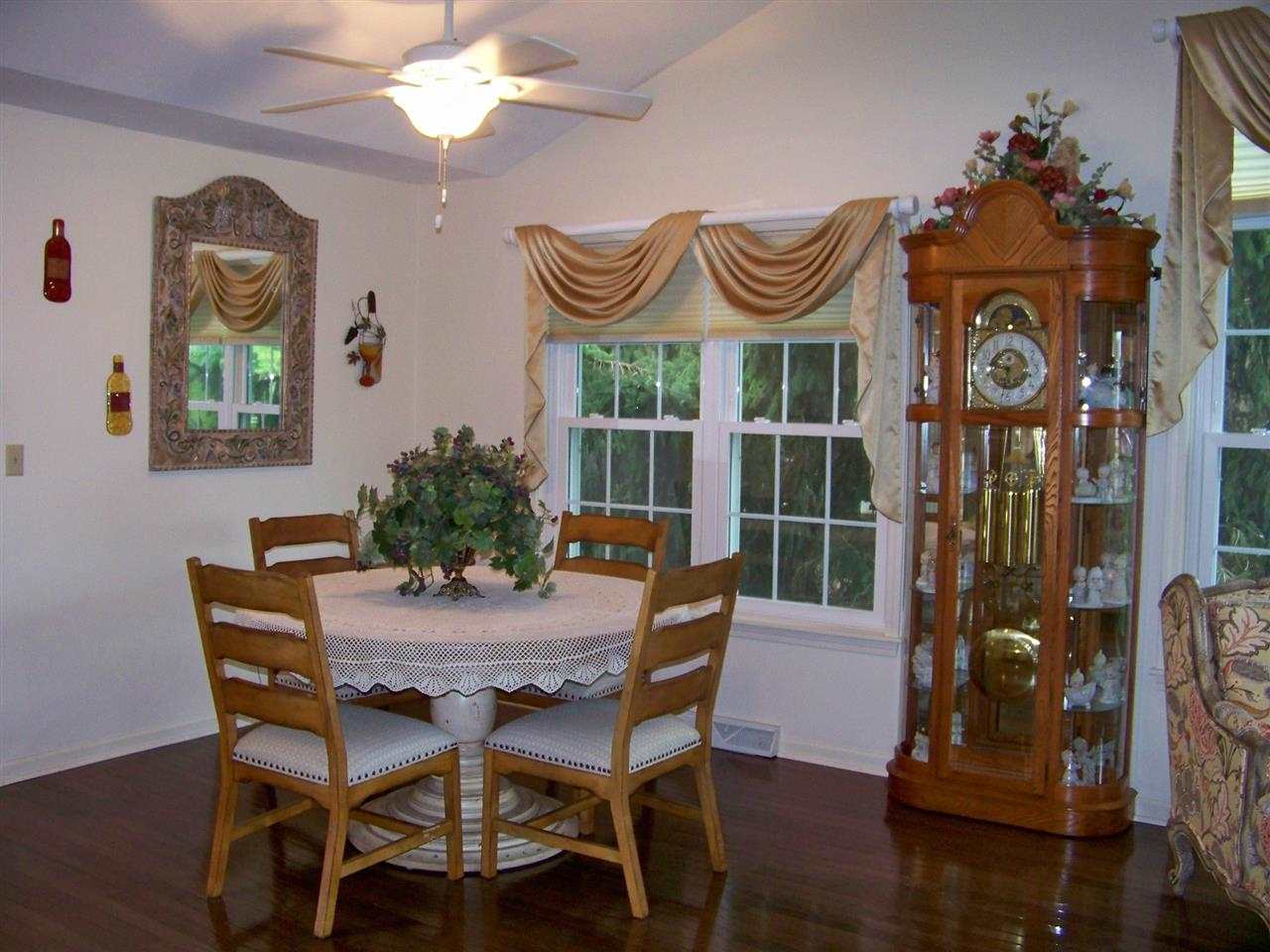 1621 Spring Brooke Dr, Goshen, IN 46528 photo 6