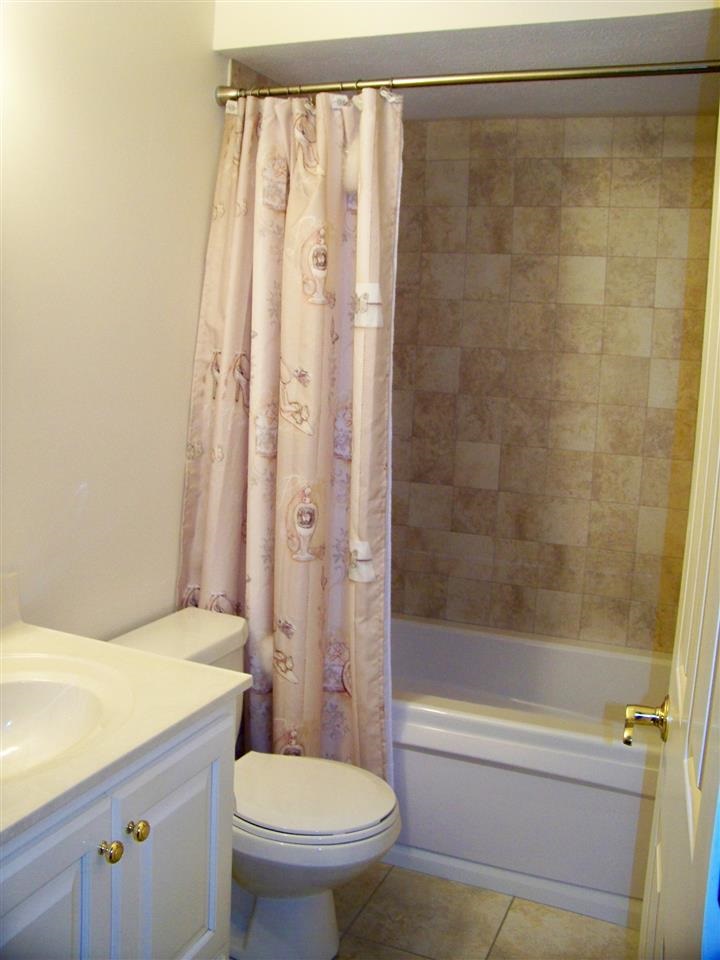 1621 Spring Brooke Dr, Goshen, IN 46528 photo 17