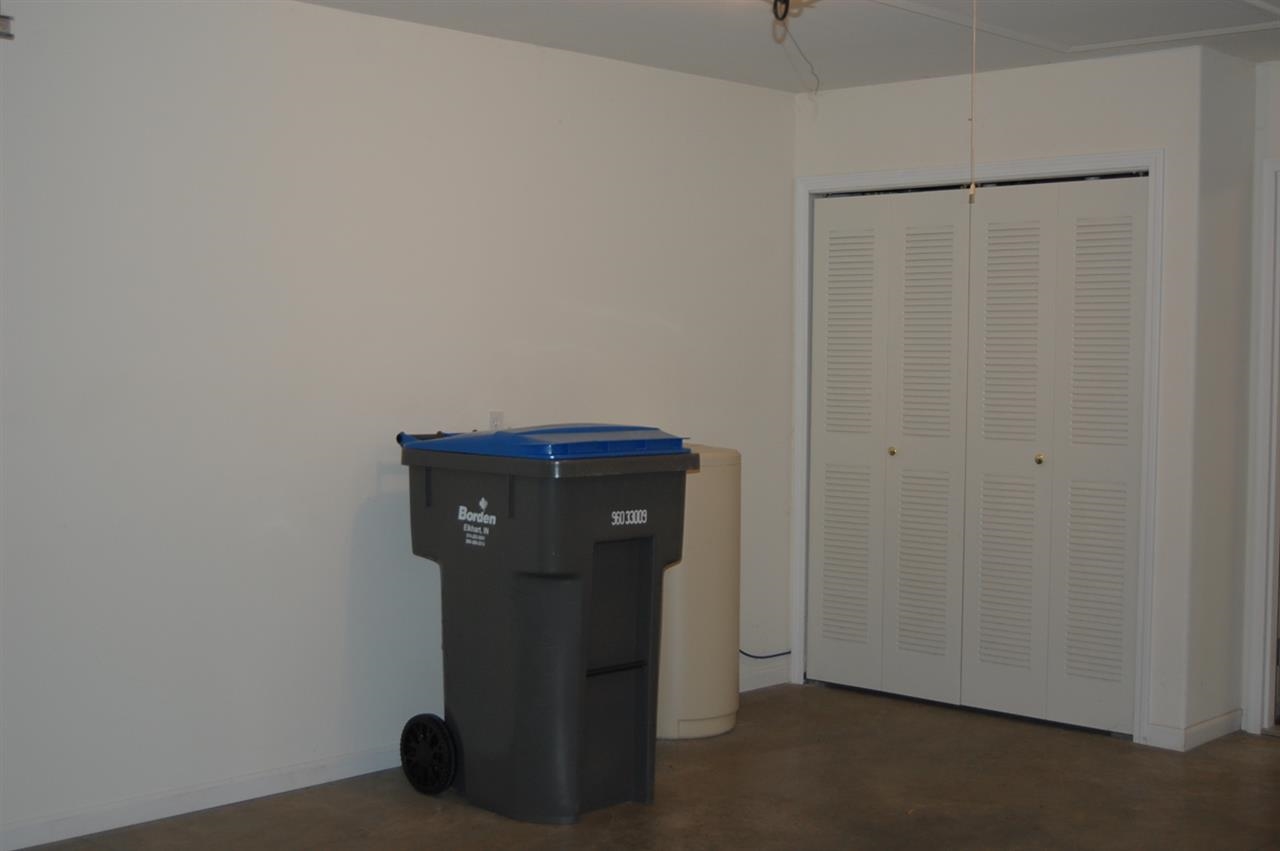 2017 Dausha Ct, Warsaw, IN 46580 photo 8