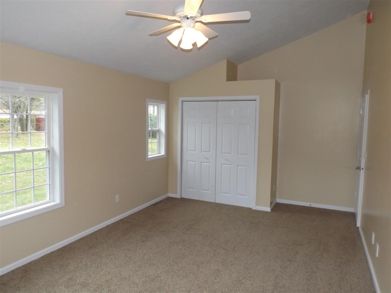 54372 Hastings St, Elkhart, IN 46514 photo 4