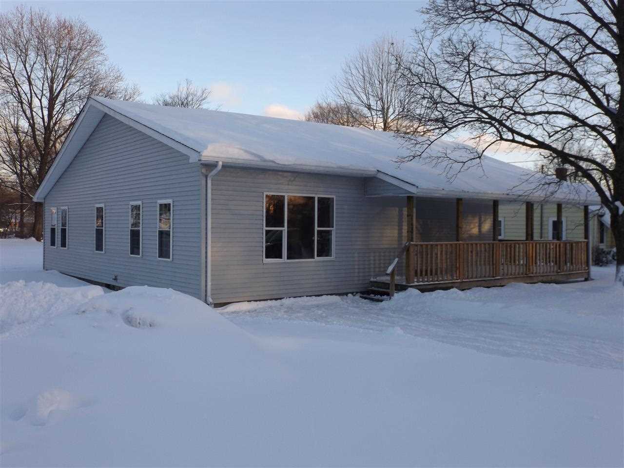 54372 Hastings St, Elkhart, IN 46514 photo 1