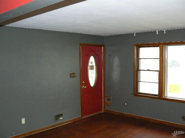 2819 Capitol Ave, Fort Wayne, IN 46806 photo 4